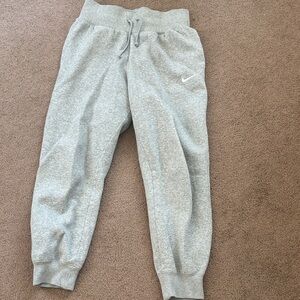 Nike Women’s Light Gray Joggers